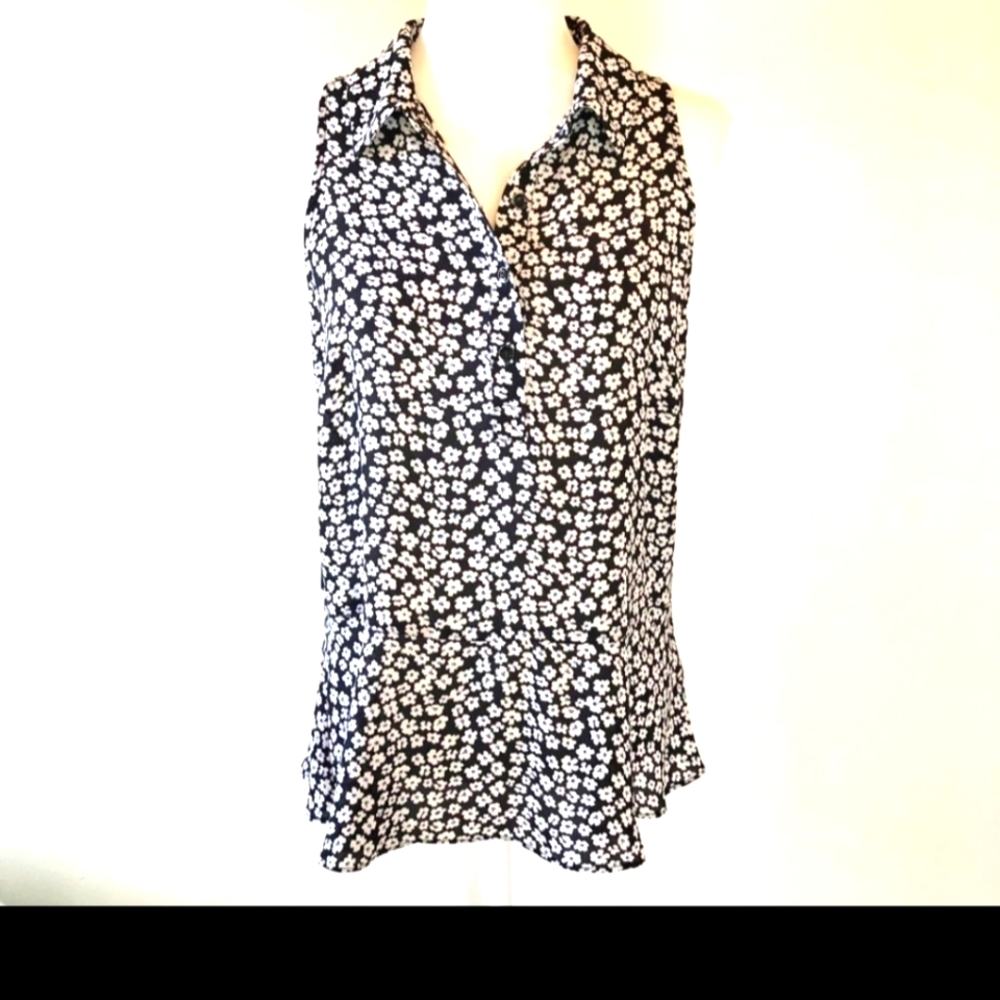 NWT Cabi 5733 Befriend Top Floral Sleeveless Blouse size Small